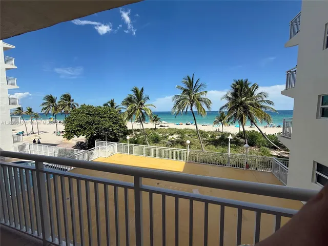 $2,600 | 901 South Surf Road, Unit 306, Hollywood, FL 33019