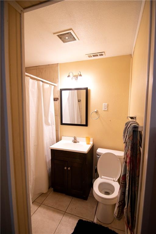 7923 Harris Avenue Raytown, MO 64138 - Photo 9 of 12