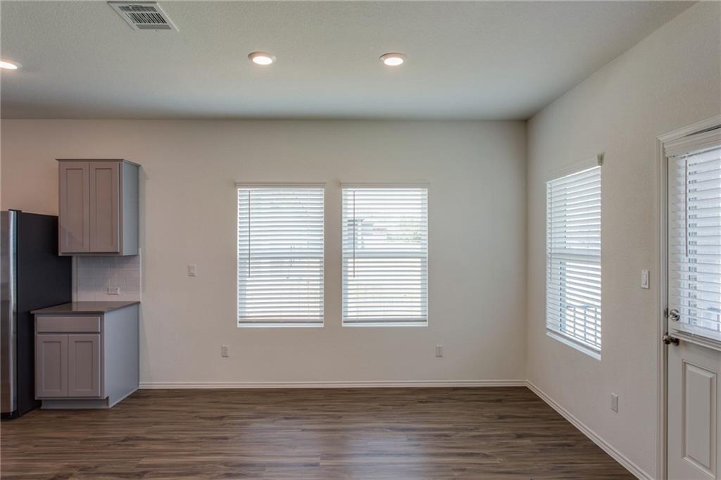 713 Mallow Road Leander, TX 78641 - Photo 14 of 32