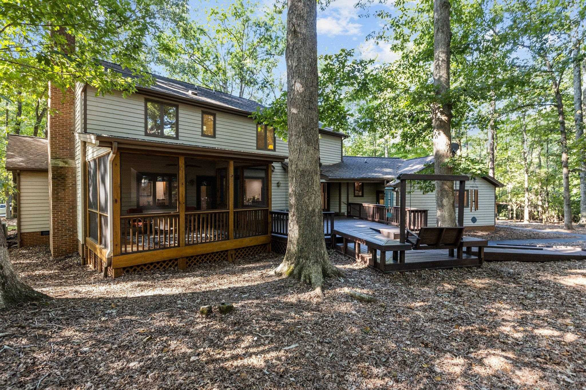 8020 Hollander Place Raleigh, NC 27606 - Photo 37 of 43 Photo 37