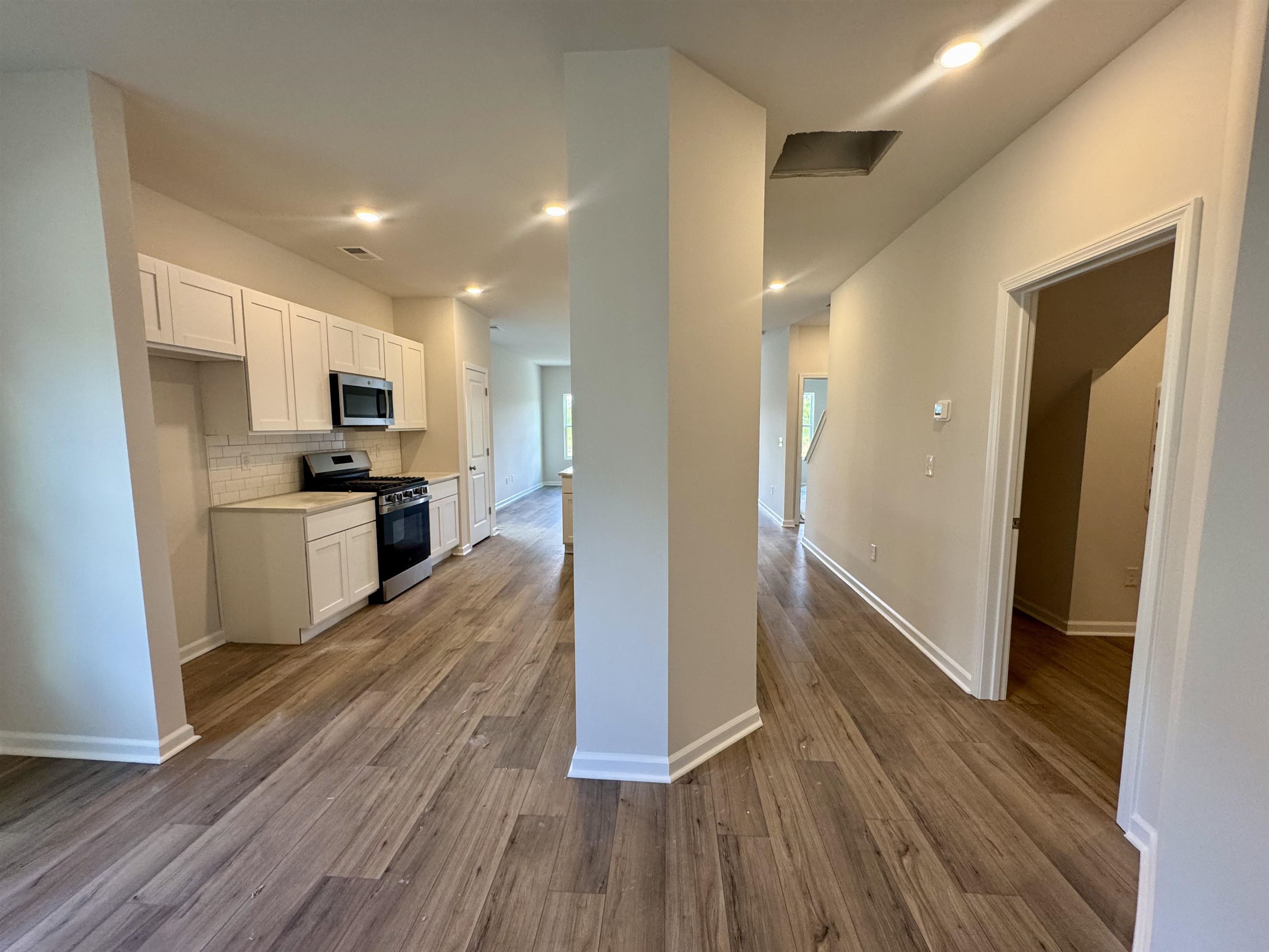 12114 Lansbury Drive Inman, SC 29349 - Photo 6 of 17