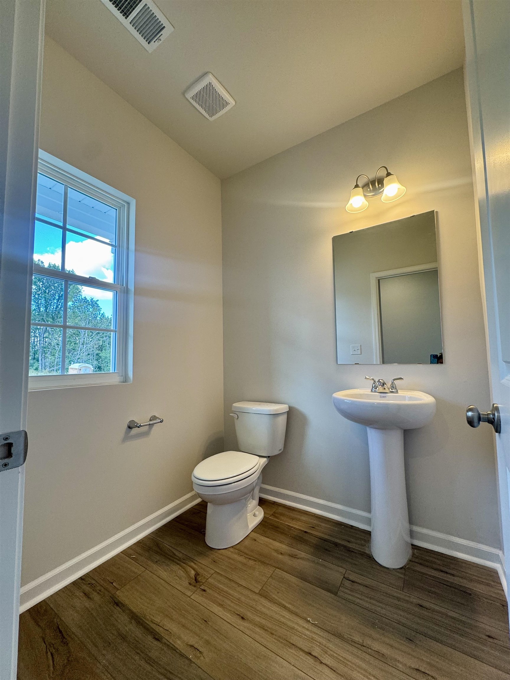 12114 Lansbury Drive Inman, SC 29349 - Photo 7 of 17