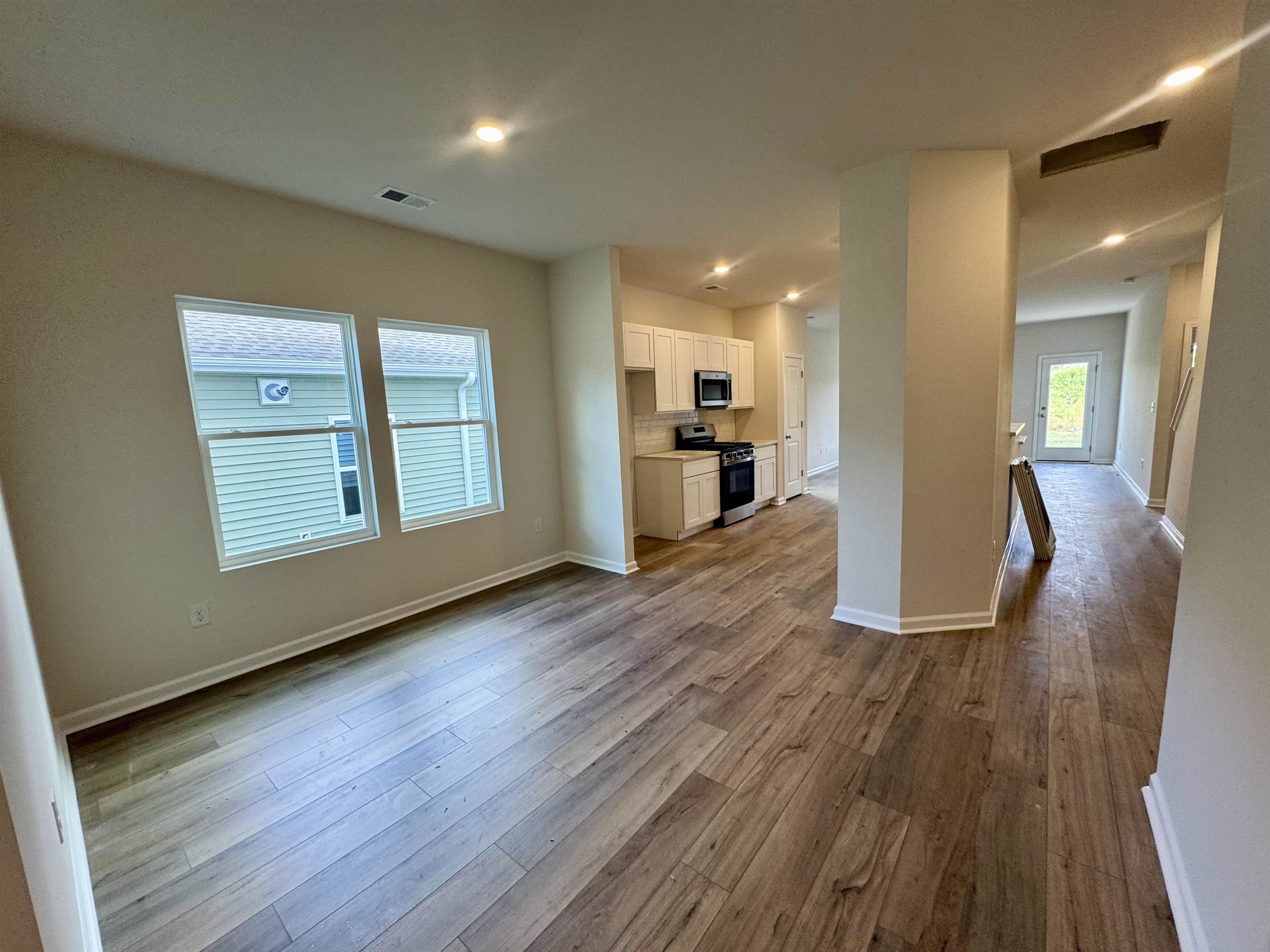 12114 Lansbury Drive Inman, SC 29349 - Photo 8 of 17