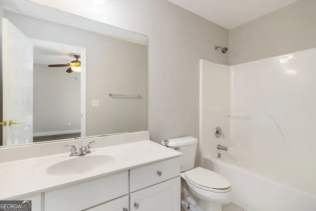 an empty room with closet