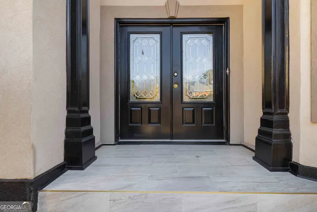 a view of an entryway door