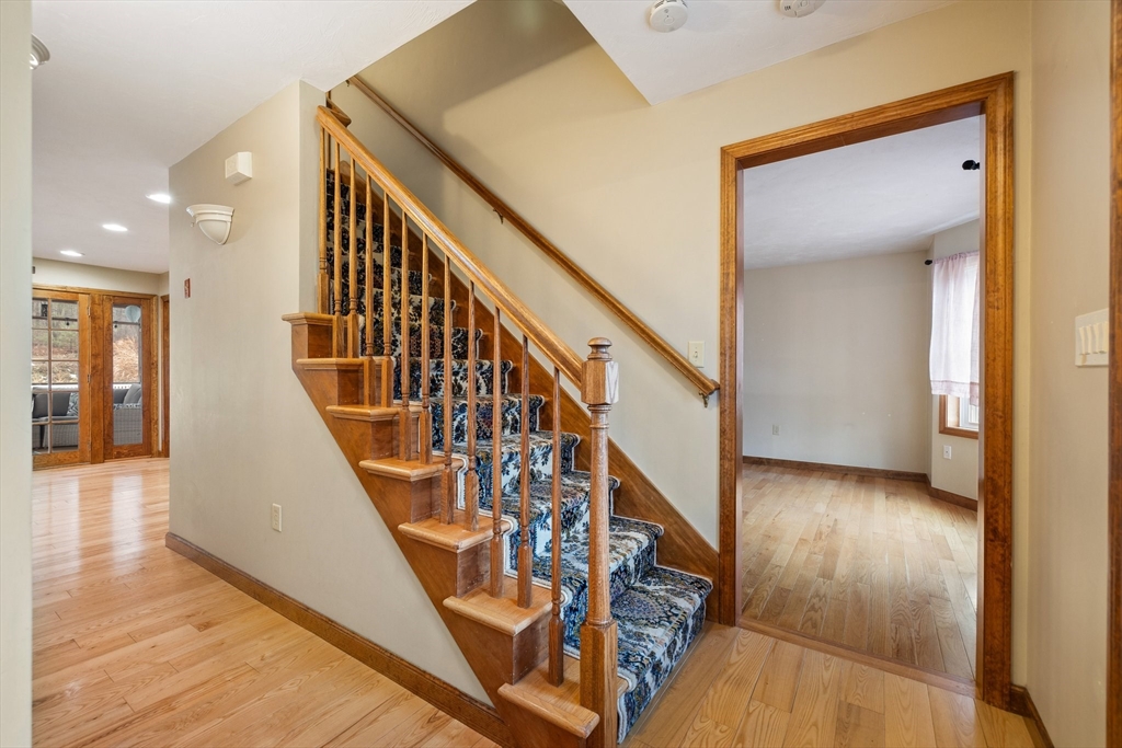 56 Camile Road Webster, MA 01570 - Photo 10 of 42 Gallery Image 10