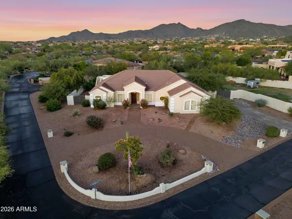 $999,999 | 7618 East Presidio Street, Mesa, AZ 85207