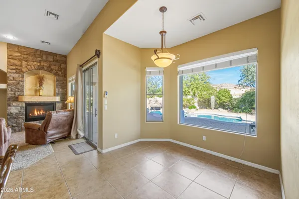 $999,999 | 7618 East Presidio Street, Mesa, AZ 85207