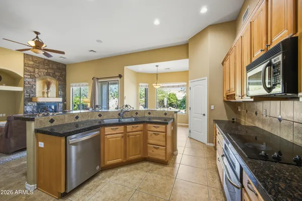 $999,999 | 7618 East Presidio Street, Mesa, AZ 85207