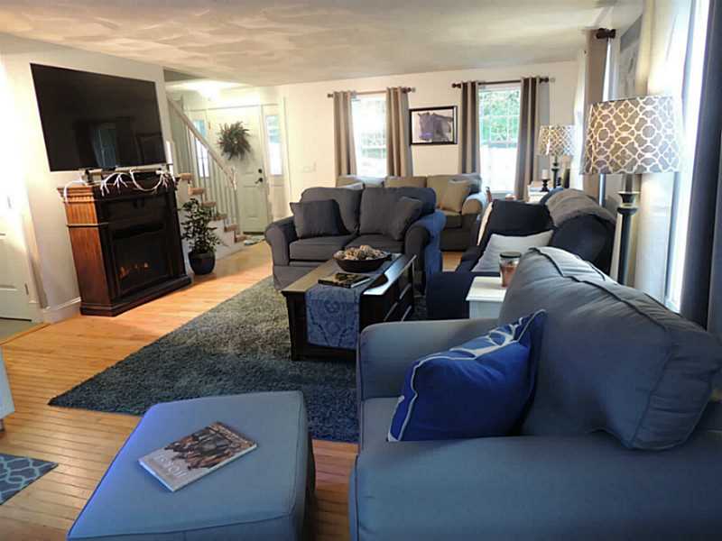 3 Autumn Ridge Road Coventry, RI 02816 - Photo 13 of 24 Living Room.