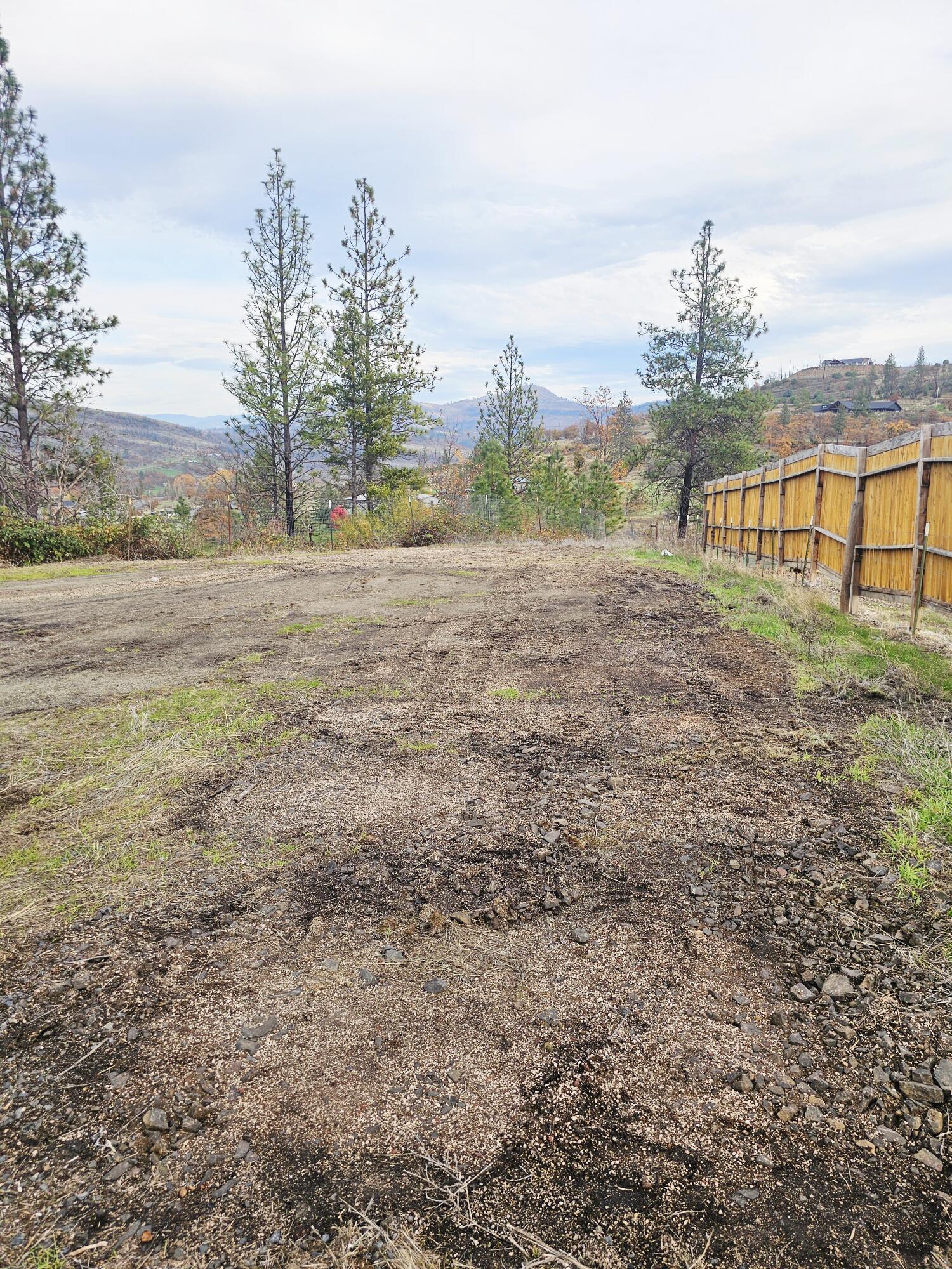 2162 Butte Falls Highway Eagle Point, OR 97524 - Photo 20 of 63 20 Third Pad