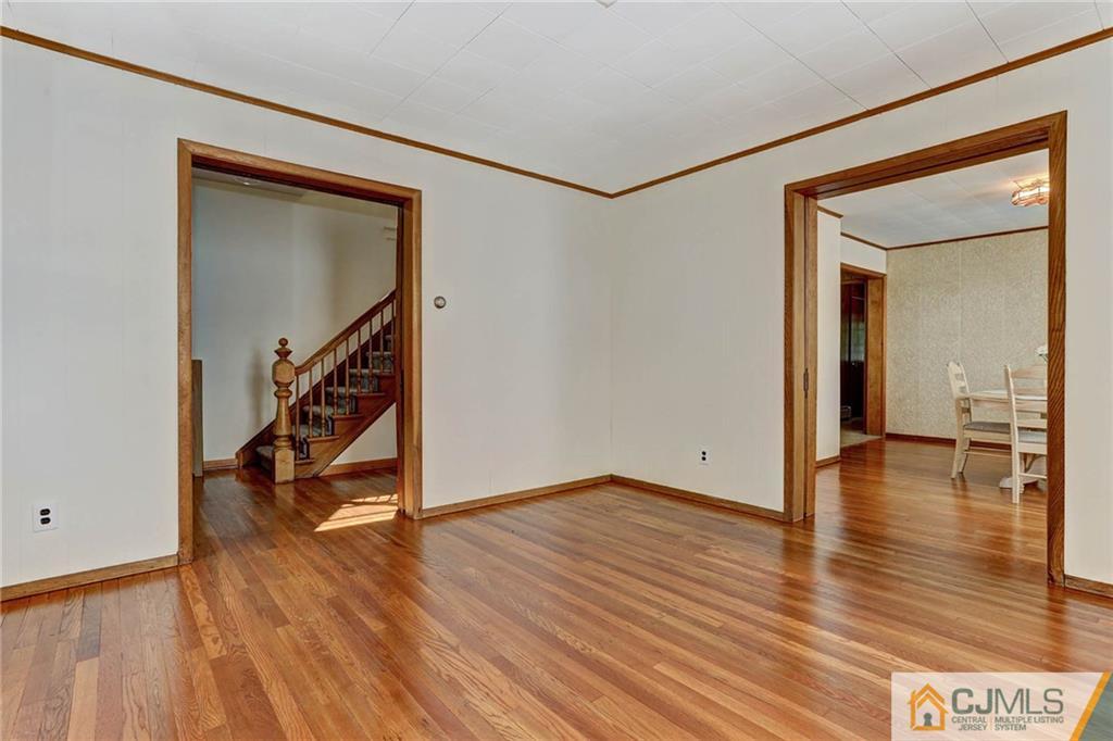 25 Riva Avenue Milltown, NJ 08850 - Photo 7 of 24 Gallery Image 7