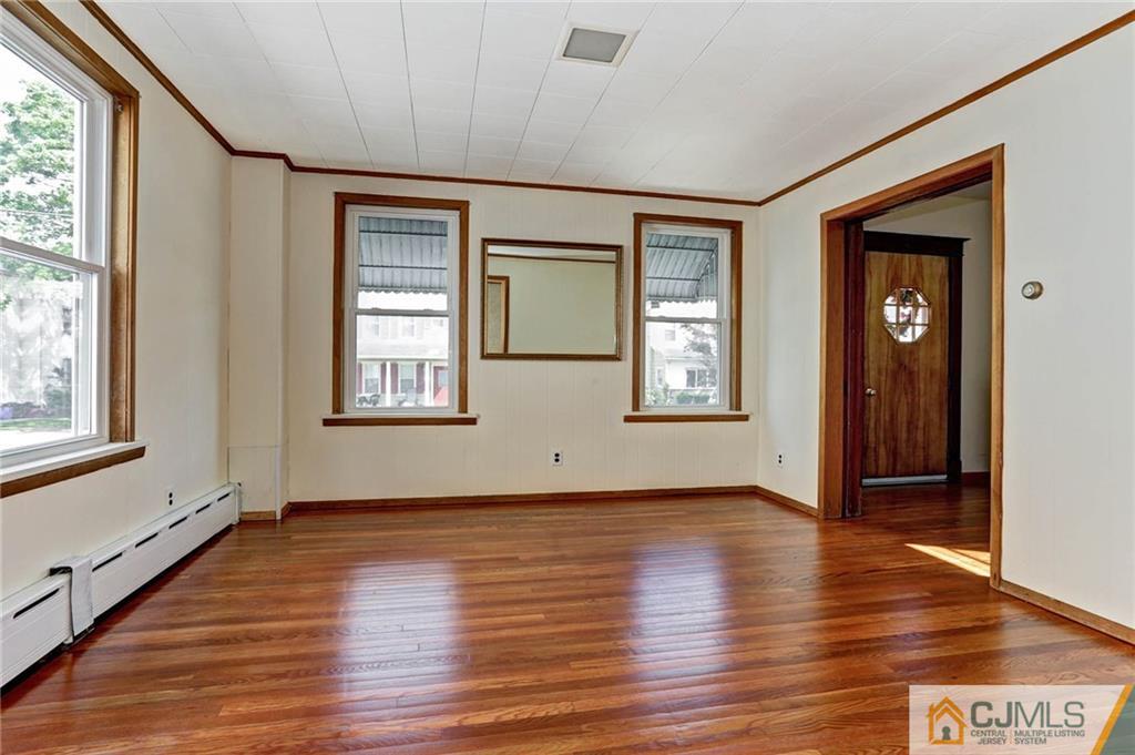 25 Riva Avenue Milltown, NJ 08850 - Photo 8 of 24 Gallery Image 8