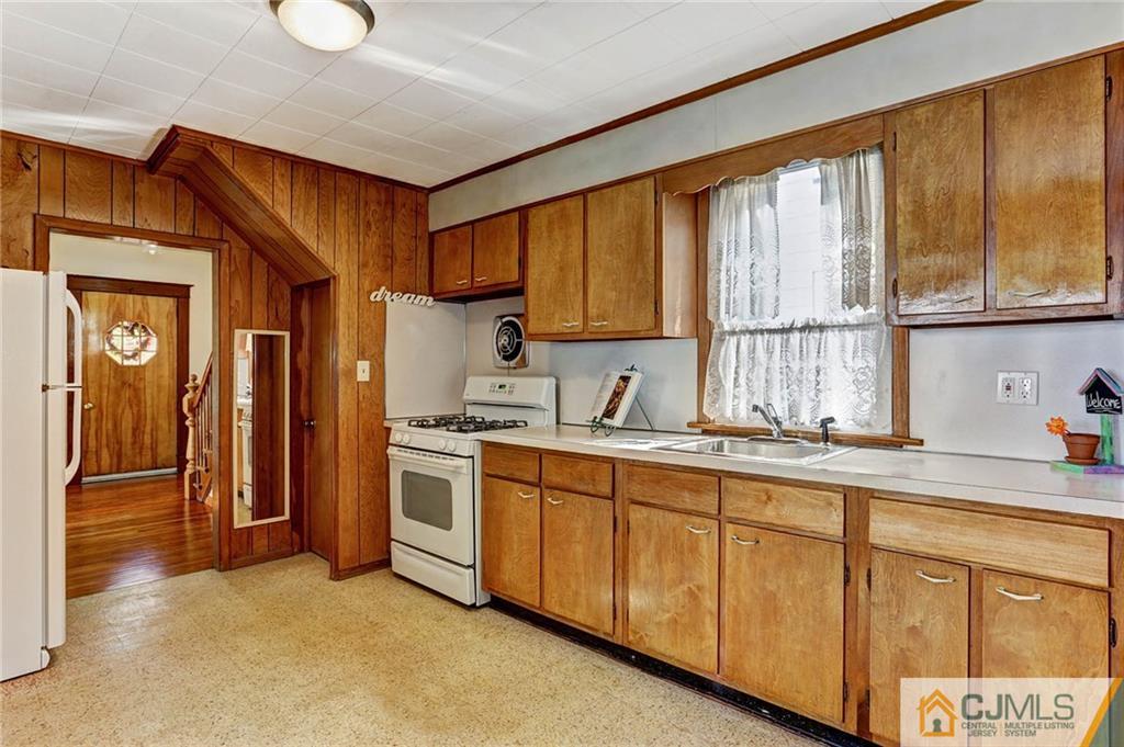 25 Riva Avenue Milltown, NJ 08850 - Photo 10 of 24 Gallery Image 10