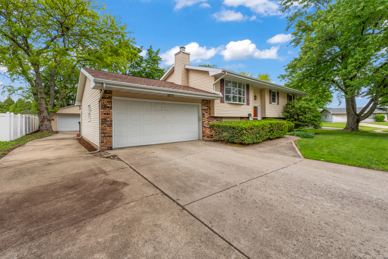 1704 Dunray Lane Normal, IL 61761 - Photo 50 of 51