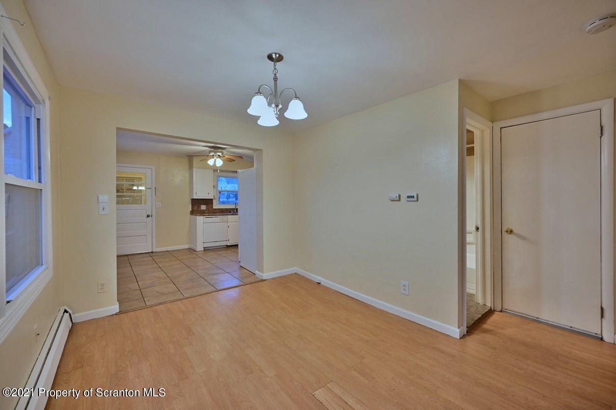 929 Providence Road Scranton, PA 18508 - Photo 10 of 39 Gallery Image 10