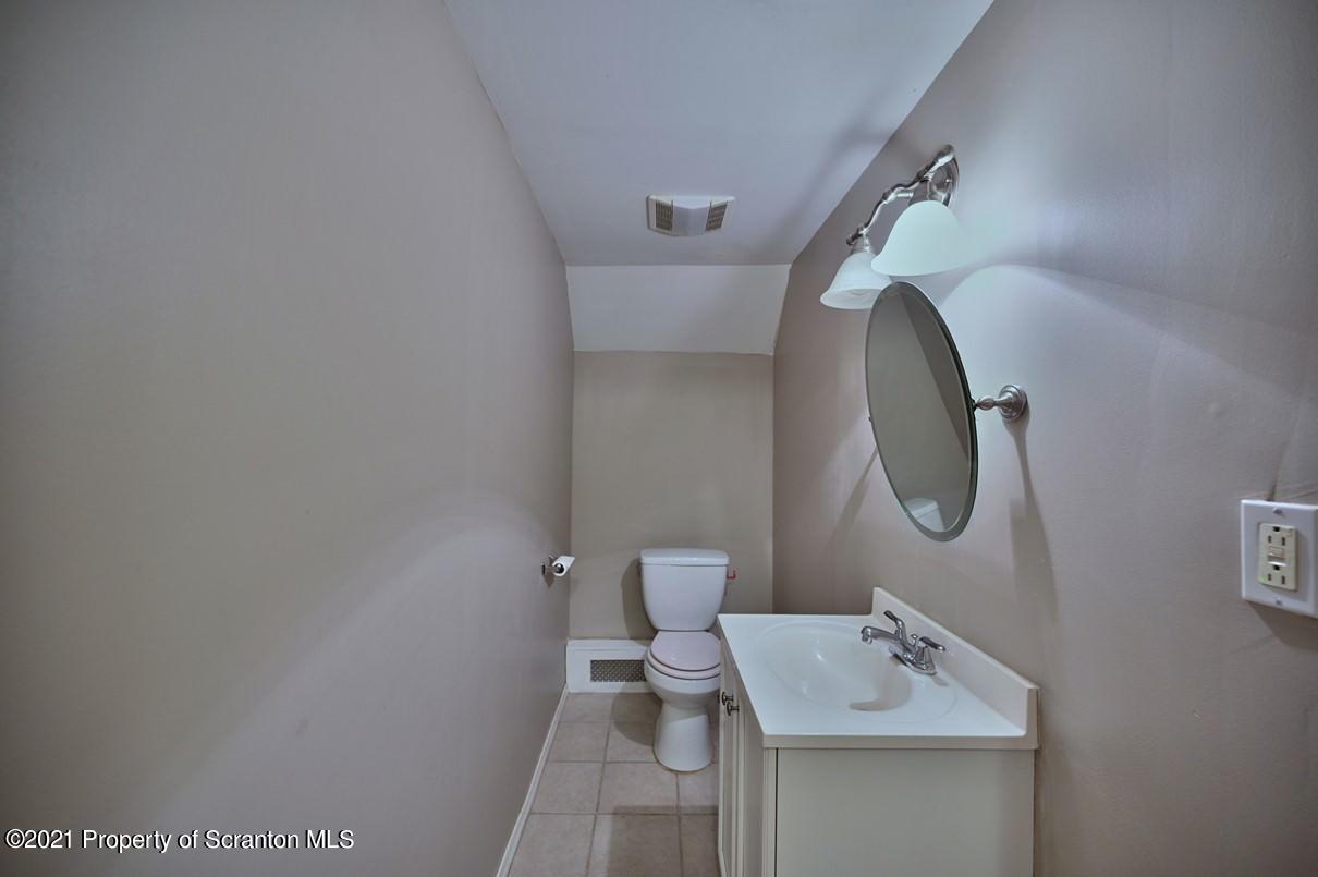 929 Providence Road Scranton, PA 18508 - Photo 30 of 39 Gallery Image 30
