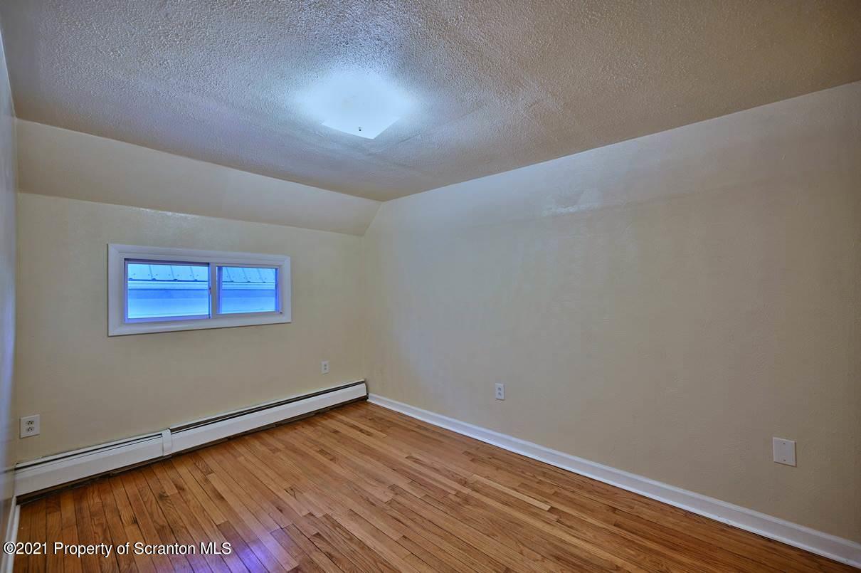 929 Providence Road Scranton, PA 18508 - Photo 32 of 39 Gallery Image 32