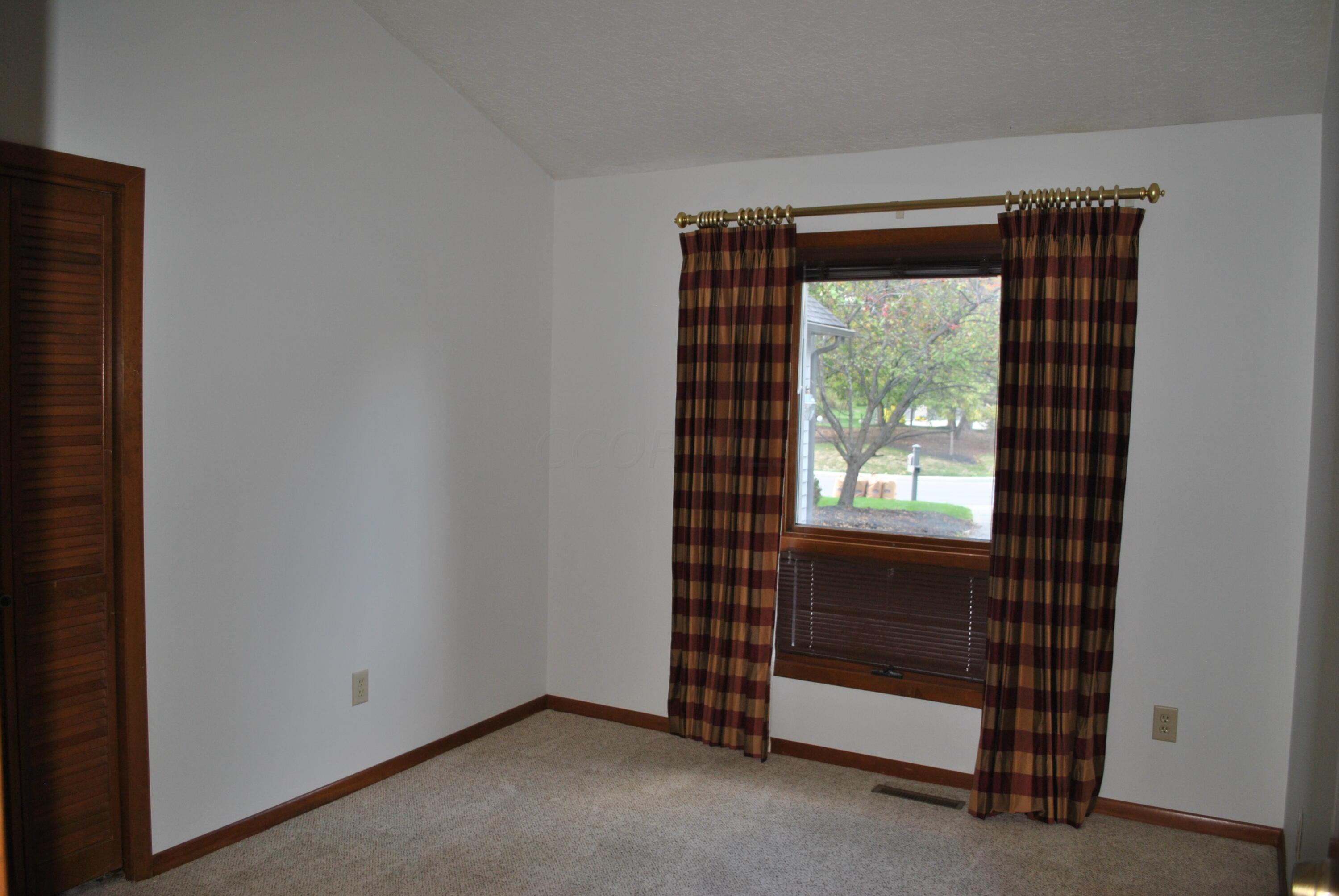6560 Rothbury Court Dublin, OH 43017 - Photo 23 of 39 DSC_0600