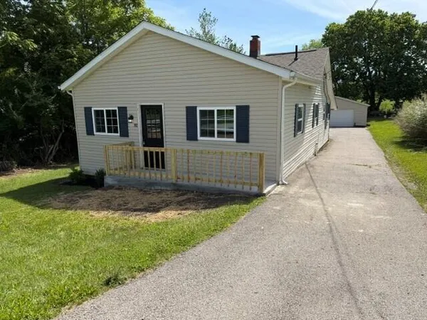 $249,900 | 81 Williams Street, Lockbourne, OH 43137