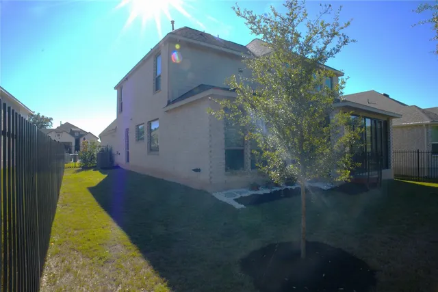 $2,675 | 284 Kimble Creek Loop, Kyle, TX 78640