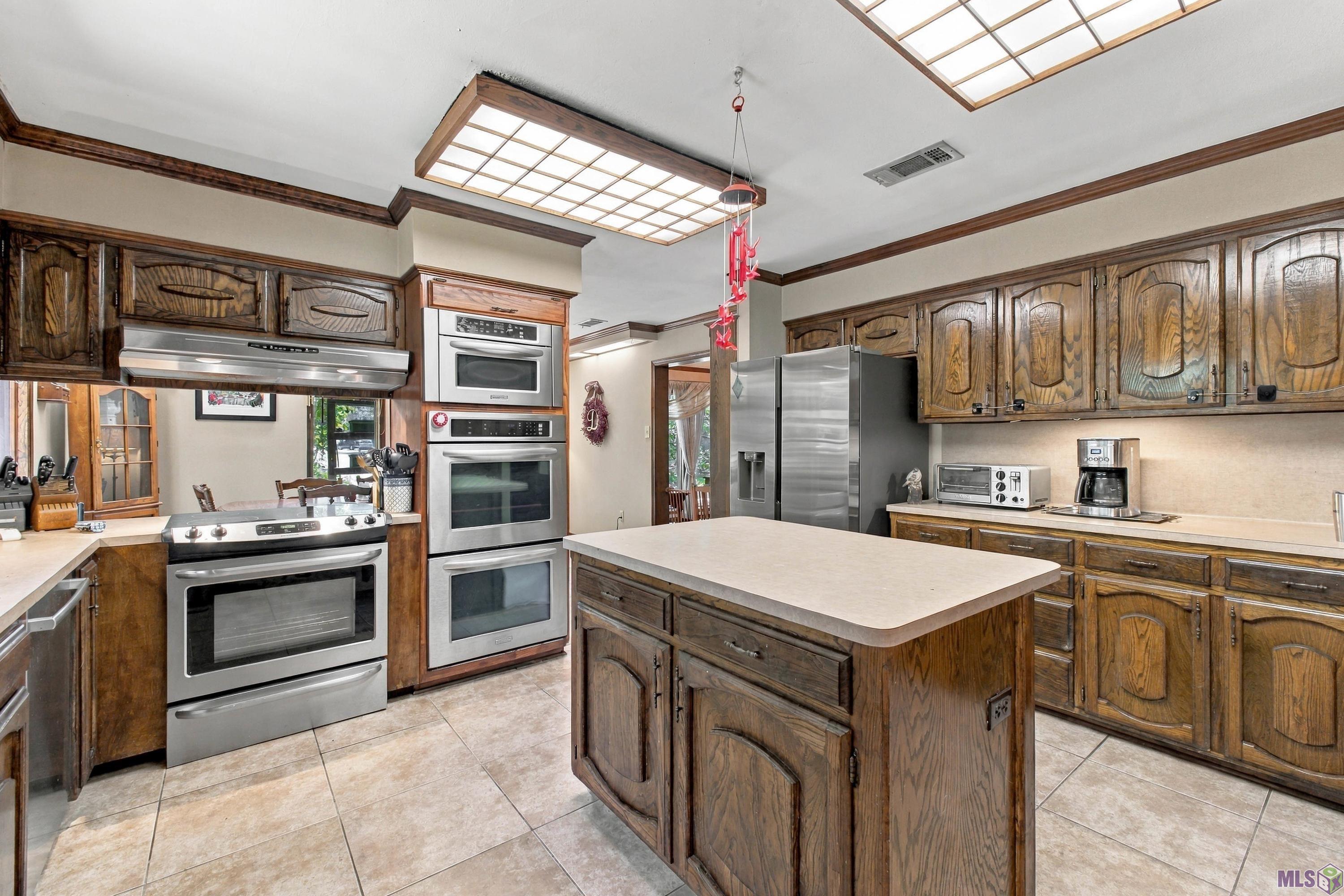 18511 Bay Ridge Court Baton Rouge, LA 70817 - Photo 32 of 57 Gallery Image 32