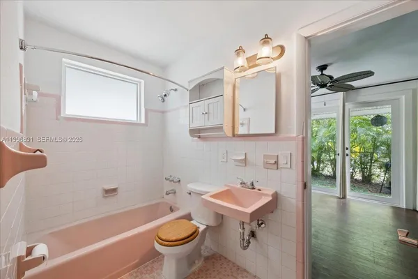 $5,800 | 3490 William Avenue, Miami, FL 33133