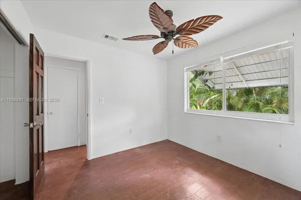 $5,800 | 3490 William Avenue, Miami, FL 33133