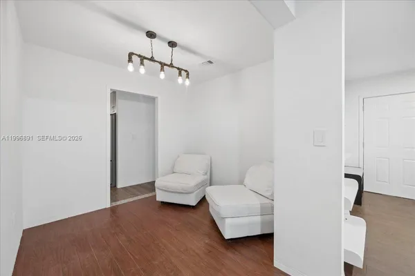$5,800 | 3490 William Avenue, Miami, FL 33133