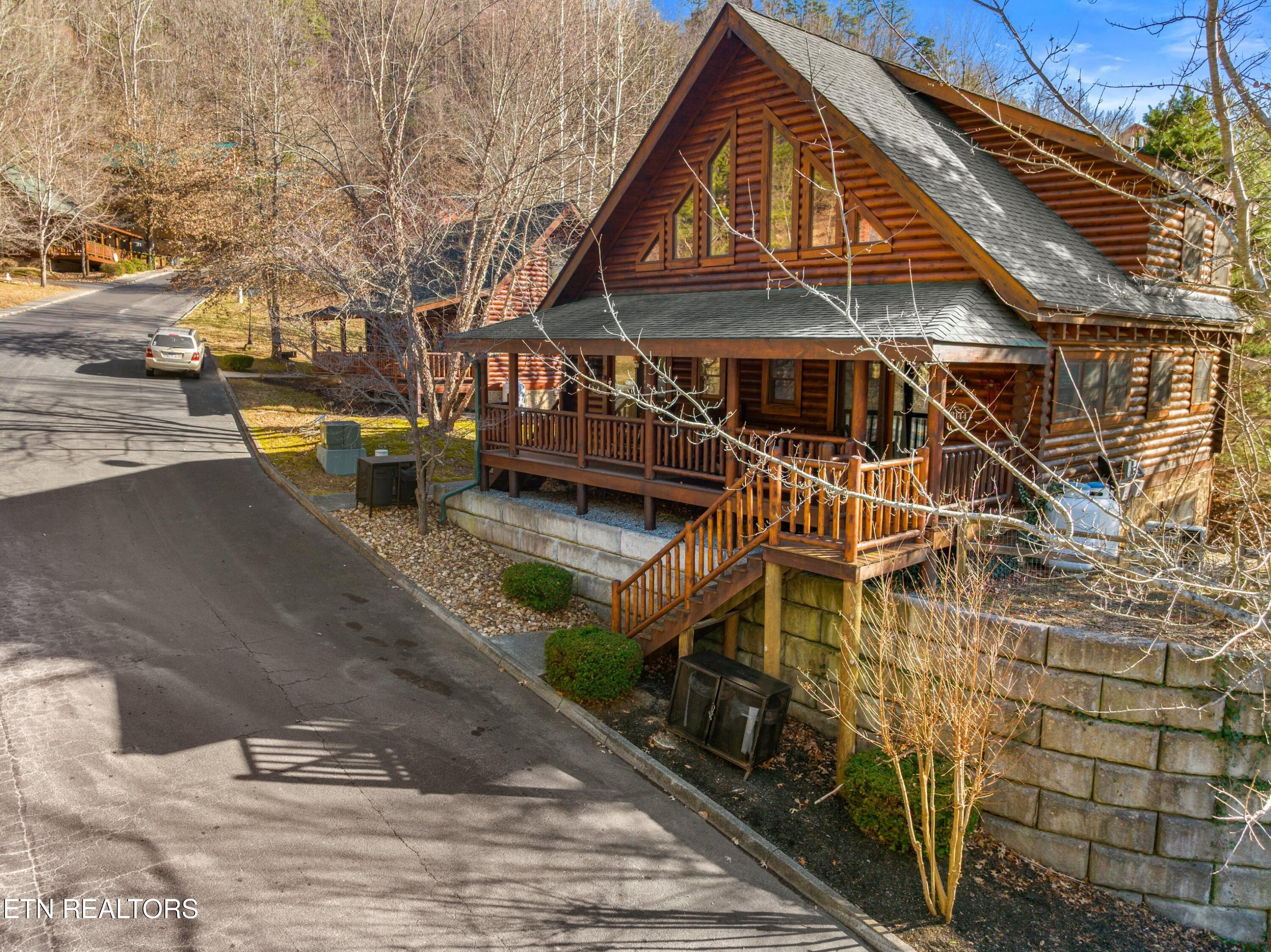 3144 Smoky Ridge Way Pigeon Forge, TN 37862 - Photo 22 of 39 027-3144SmokyRidgeWay-PigeonForge-TN-378