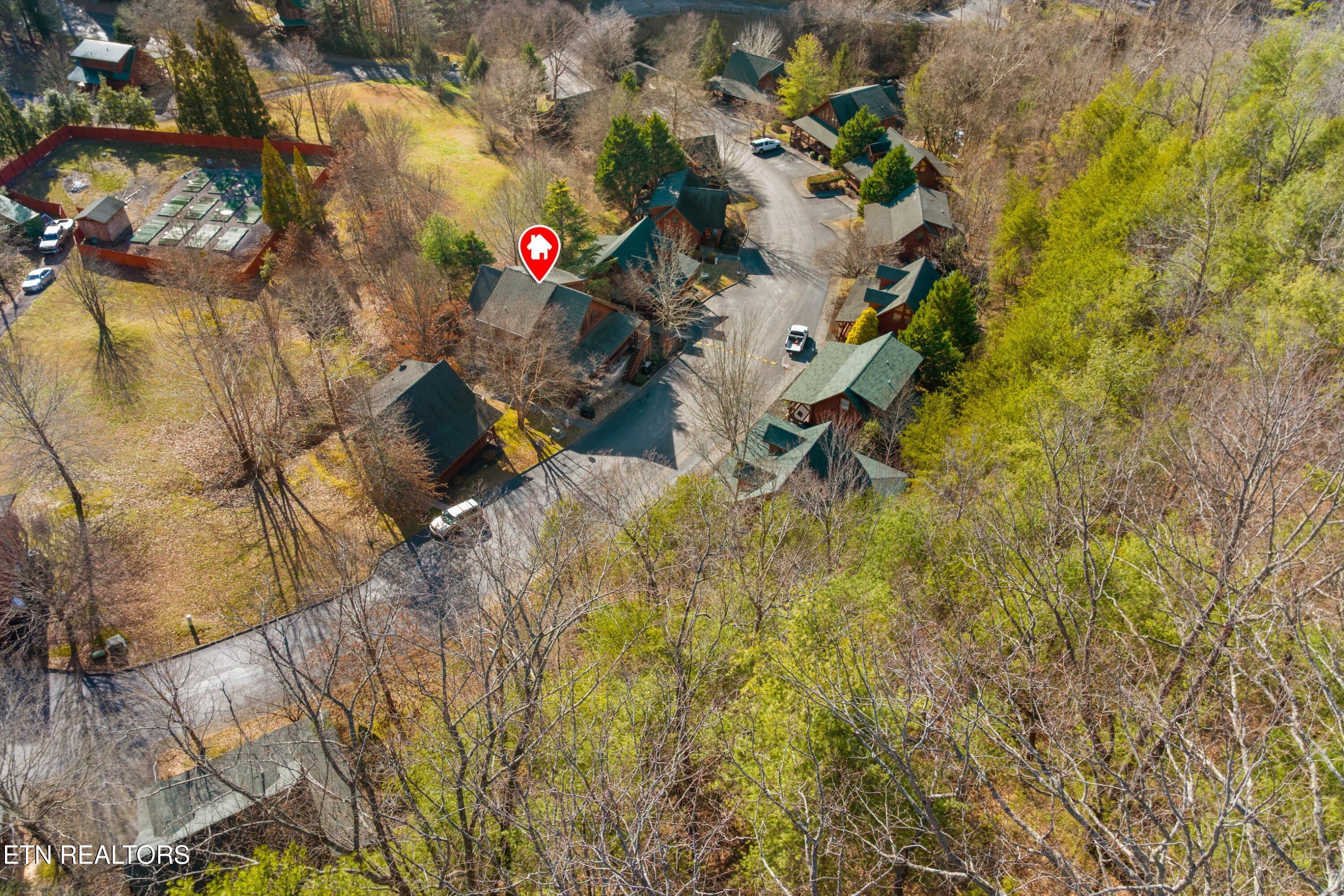 3144 Smoky Ridge Way Pigeon Forge, TN 37862 - Photo 36 of 39 006-3144SmokyRidgeWay-PigeonForge-TN-378