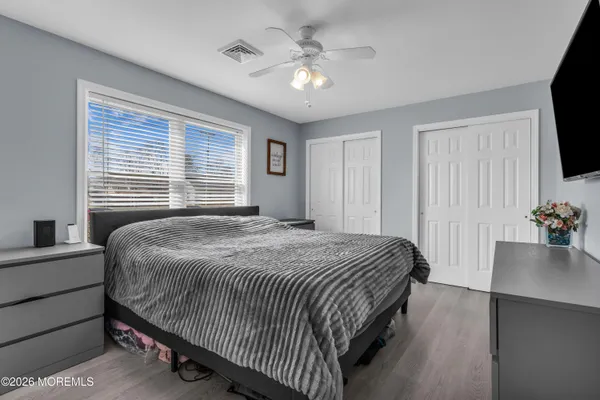 $449,900 | 707 Navesink Avenue, Ocean Gate, NJ 08740