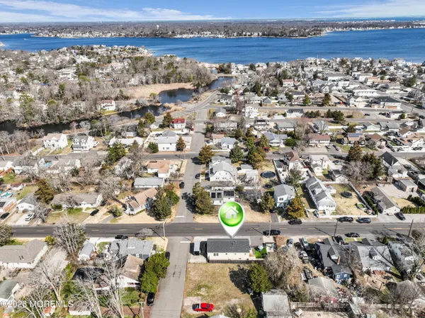 $449,900 | 707 Navesink Avenue, Ocean Gate, NJ 08740