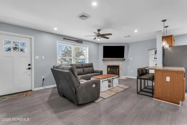 $449,900 | 707 Navesink Avenue, Ocean Gate, NJ 08740