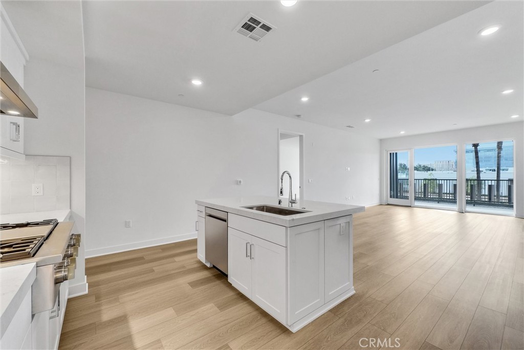 2209 Rivington Irvine, CA 92612 - Photo 22 of 35