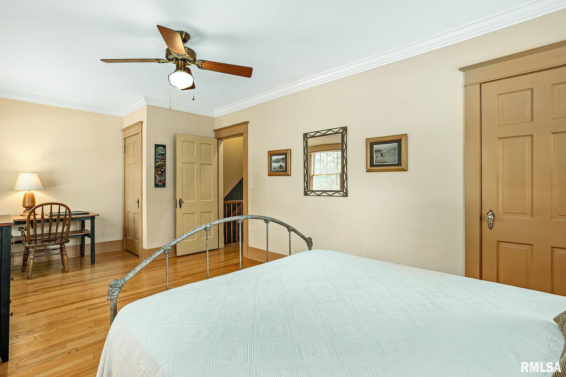 2928 Middle Road Davenport, IA 52803 - Photo 25 of 31 Gallery Image 25