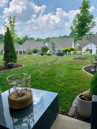 a picture of a room with a floor plan