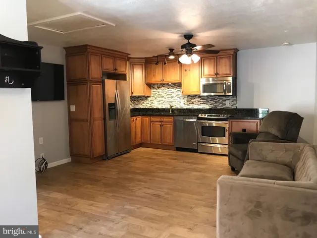 $1,750 | 11 1st Street, Indian Head, MD 20640