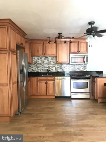 $1,750 | 11 1st Street, Indian Head, MD 20640