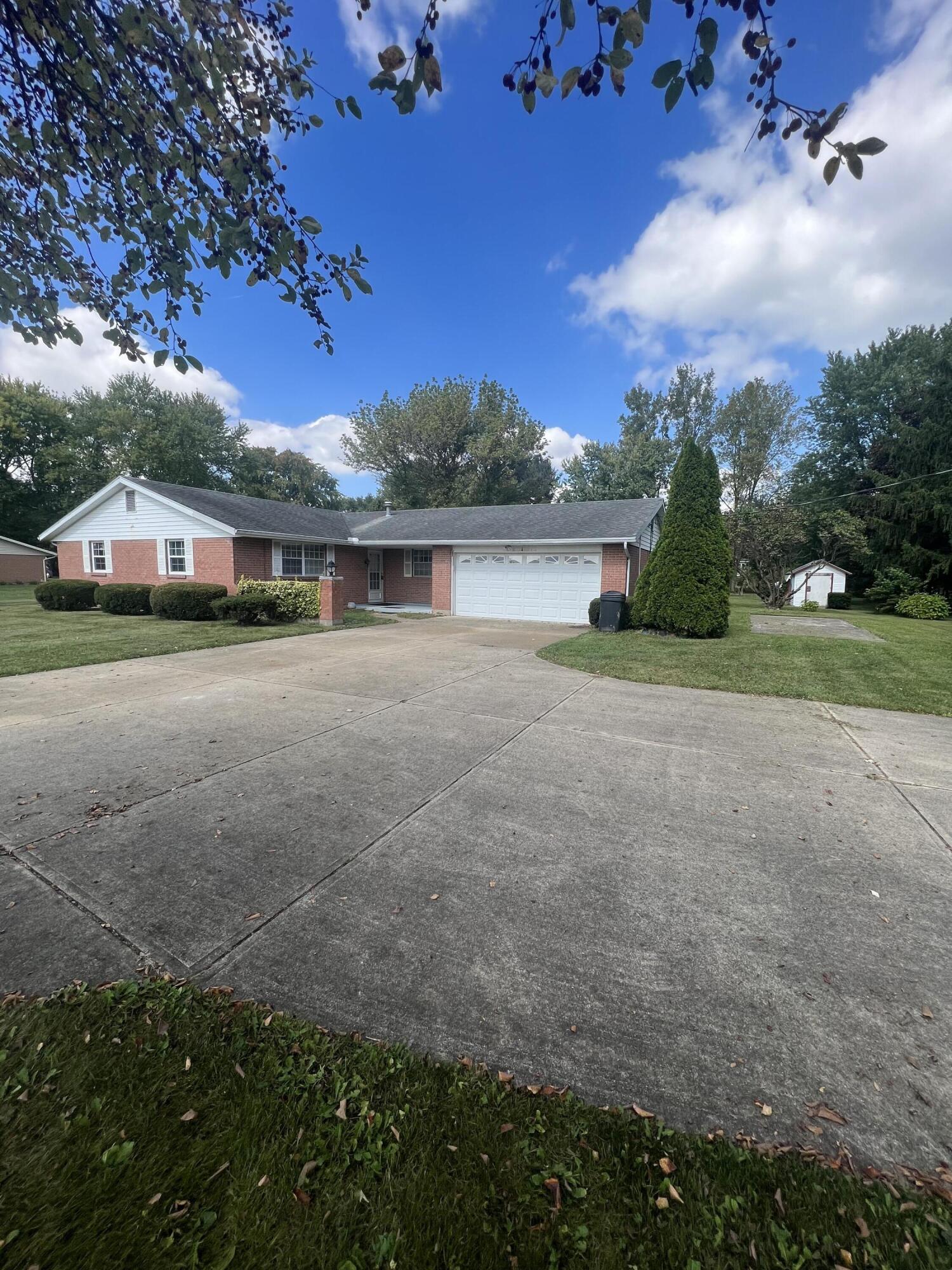 670 East Possum Road Springfield, OH 45502 - Photo 6 of 55