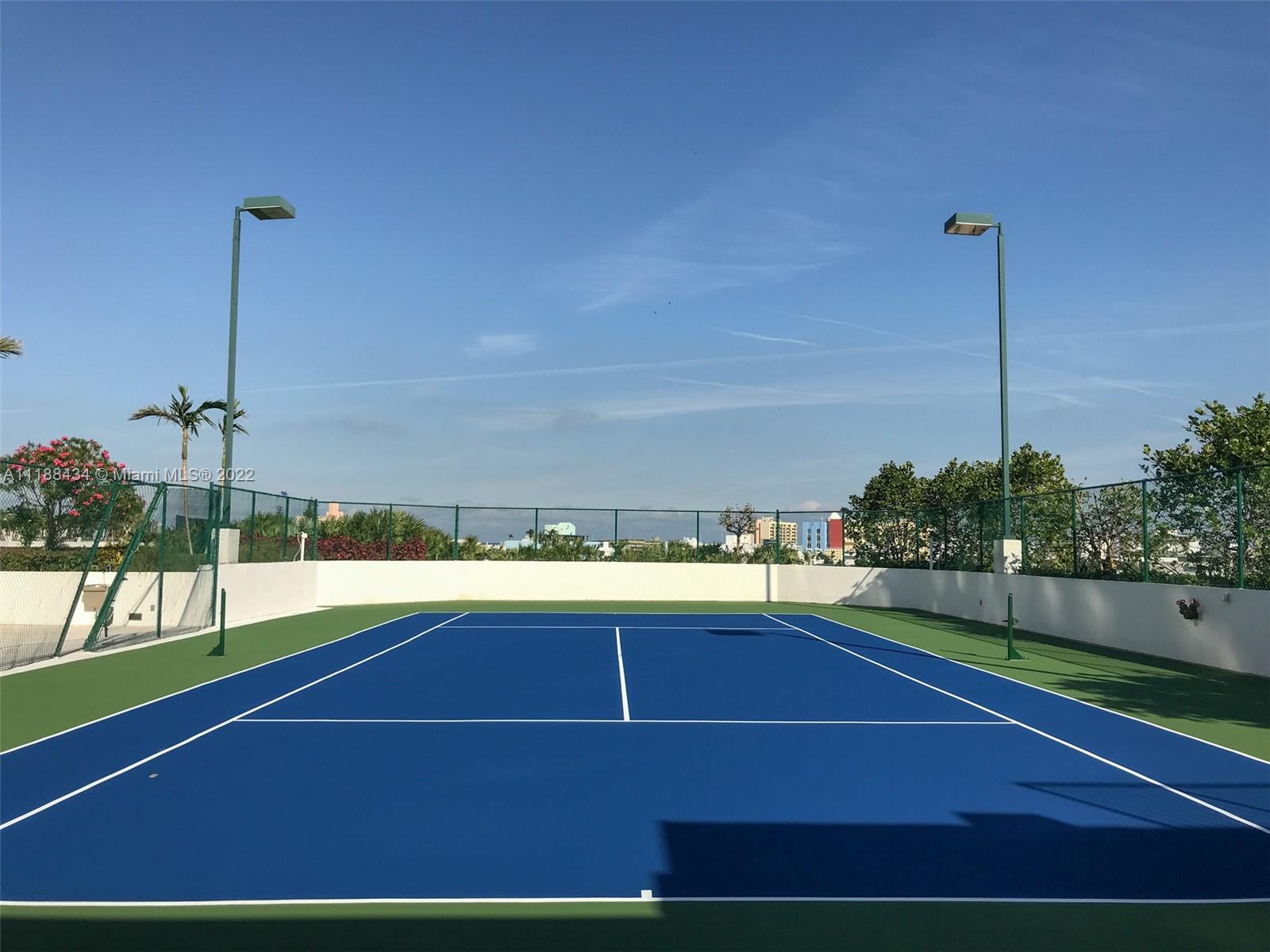 400 Alton Road, Unit TH4A Miami Beach, FL 33139 - Photo 35 of 38 a view of an outdoor space and tennis court