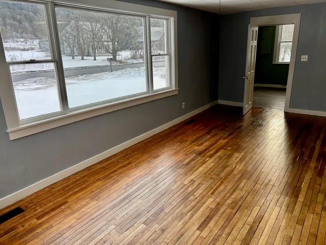 $239,000 | 4349 Highway 14, Brookfield, VT 05041