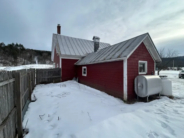 $239,000 | 4349 Highway 14, Brookfield, VT 05041