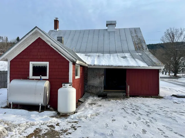 $239,000 | 4349 Highway 14, Brookfield, VT 05041