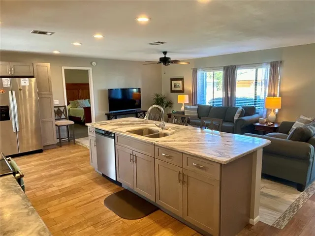 $2,175 | 22497 Glen Avenue, Punta Gorda, FL 33980