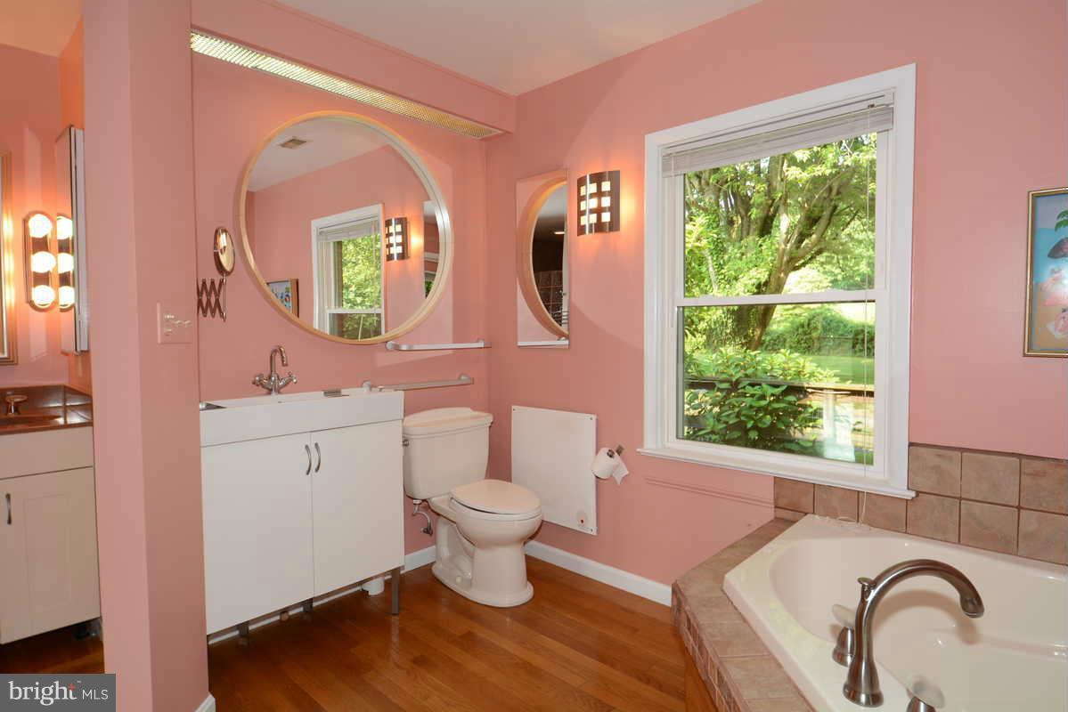 5500 Bayside Road Chesapeake Beach, MD 20732 - Photo 12 of 30 Bath