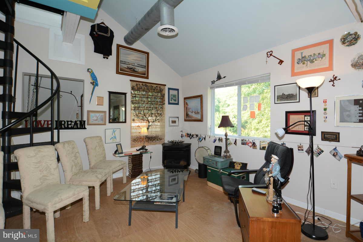 5500 Bayside Road Chesapeake Beach, MD 20732 - Photo 23 of 30 Living Room