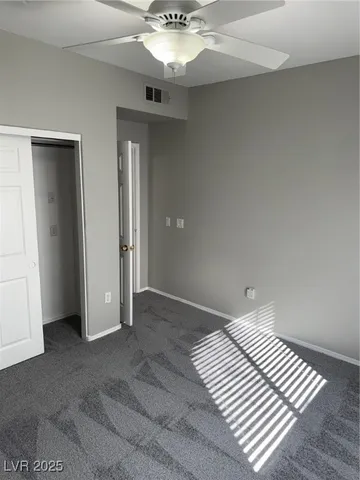 $1,300 | 1050 East Cactus Avenue, Unit 2127, Las Vegas, NV 89183