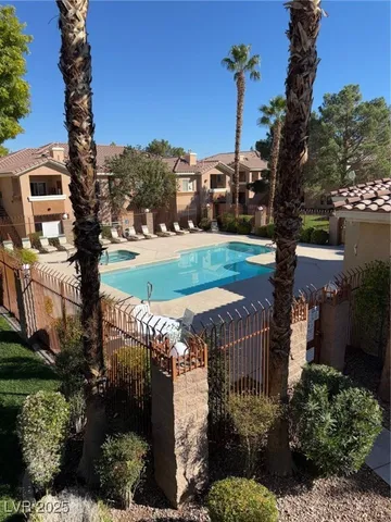 $1,300 | 1050 East Cactus Avenue, Unit 2127, Las Vegas, NV 89183