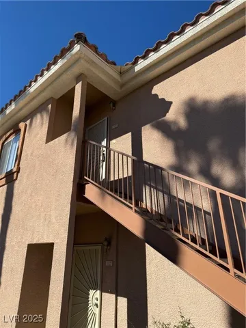 $1,300 | 1050 East Cactus Avenue, Unit 2127, Las Vegas, NV 89183